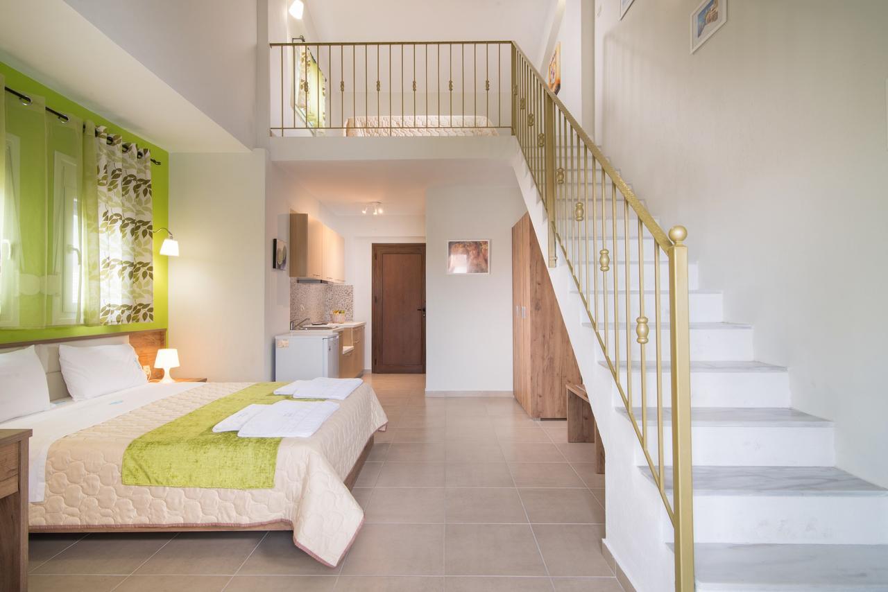 Anneta'S House Apartment นิกิติ ภายนอก รูปภาพ