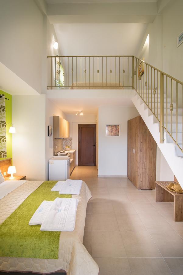 Anneta'S House Apartment นิกิติ ภายนอก รูปภาพ